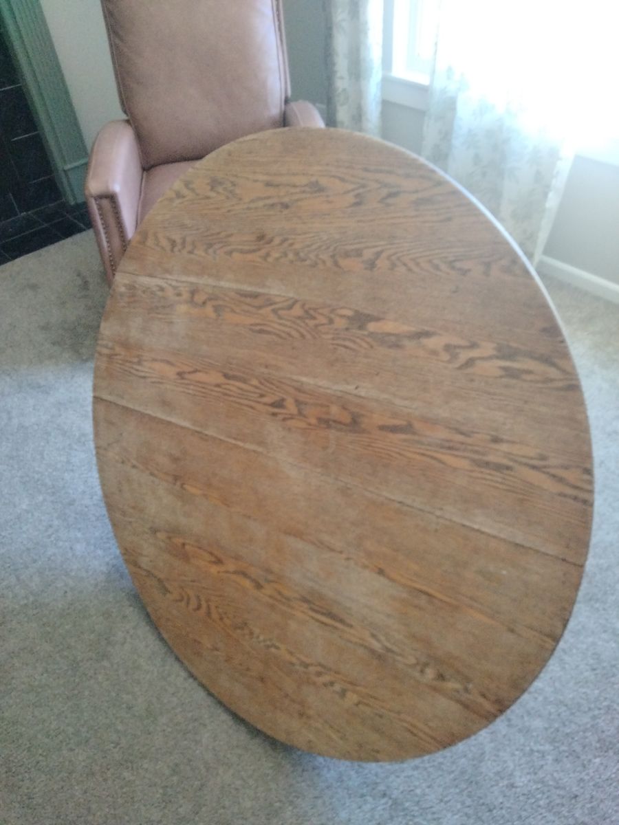 Round Wood Dining/Card Table - Free