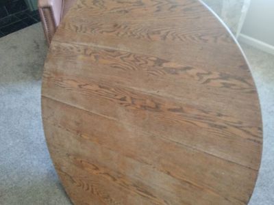 Round Wood Dining/Card Table - Free
