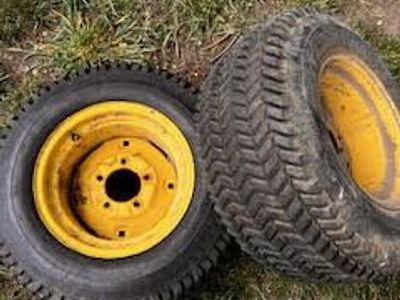 Riding mower rims tires John Deer 110 112 214