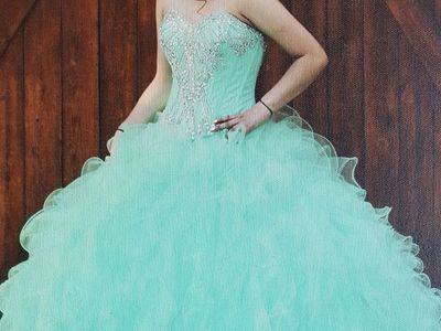 Quinceañera dress bundle
