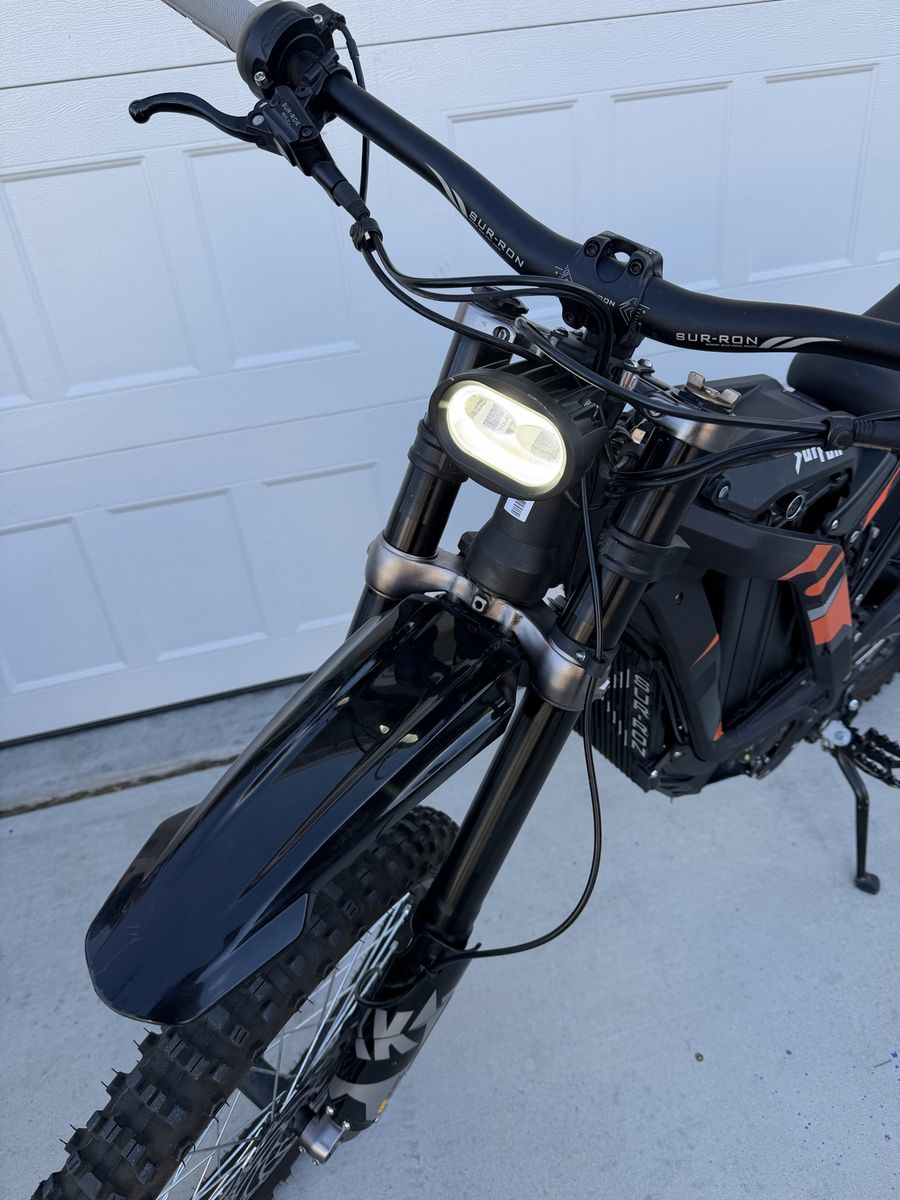 Main image 12