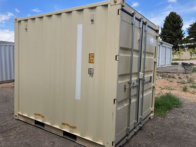10' shipping container
