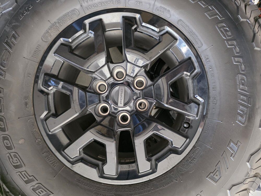 bronco raptor wheels with 35" tires