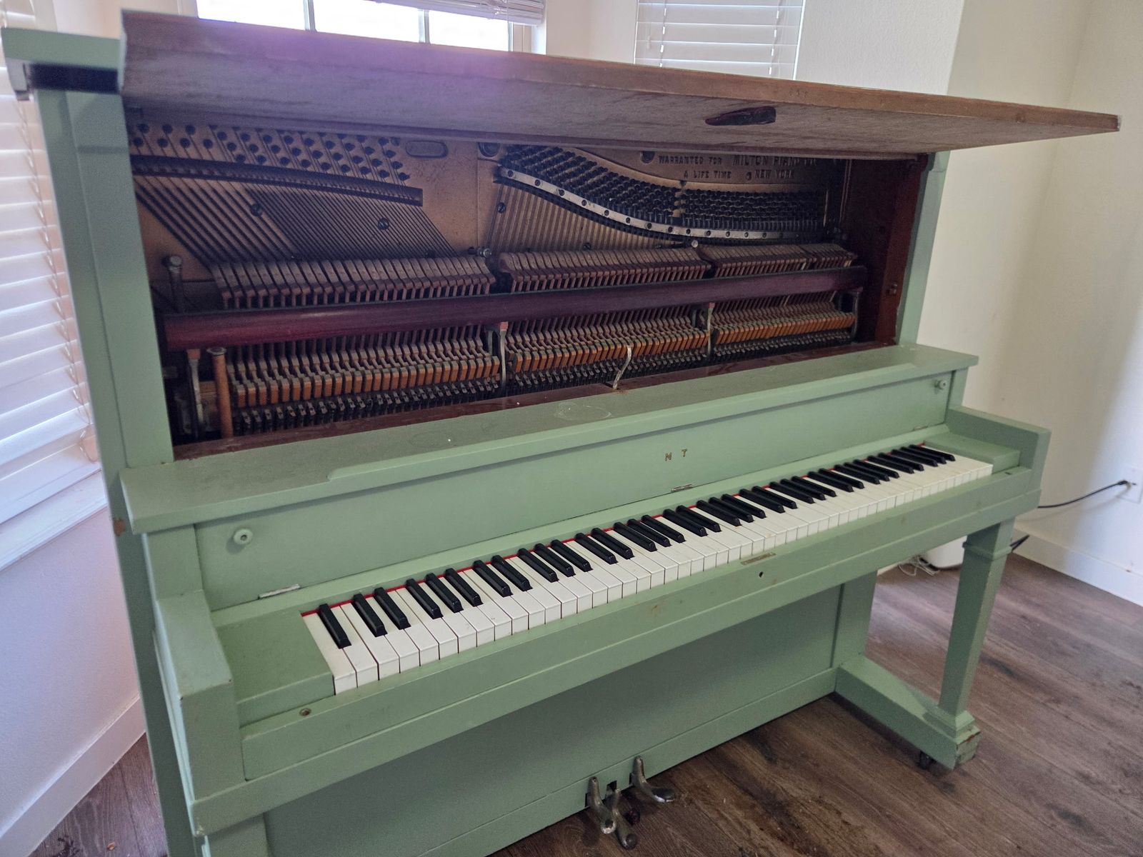 Free Piano
