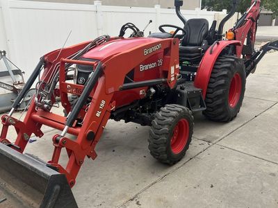 Branson 2515h tractor backhoe
