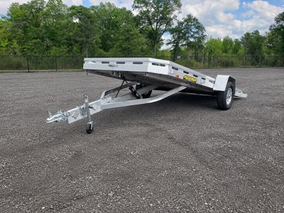 2025 Aluma 7814 Tilt-S Aluminum Trailer – Like New