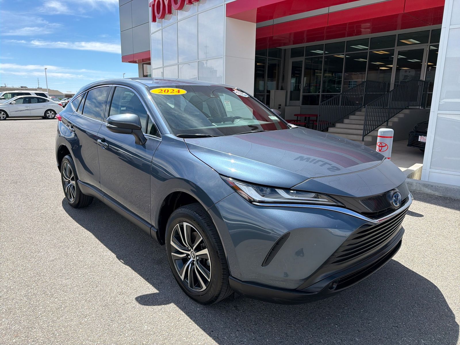 2024 Toyota Venza LE
