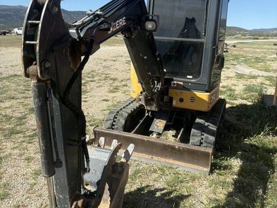 2015 26g John Deere Mini Excavator