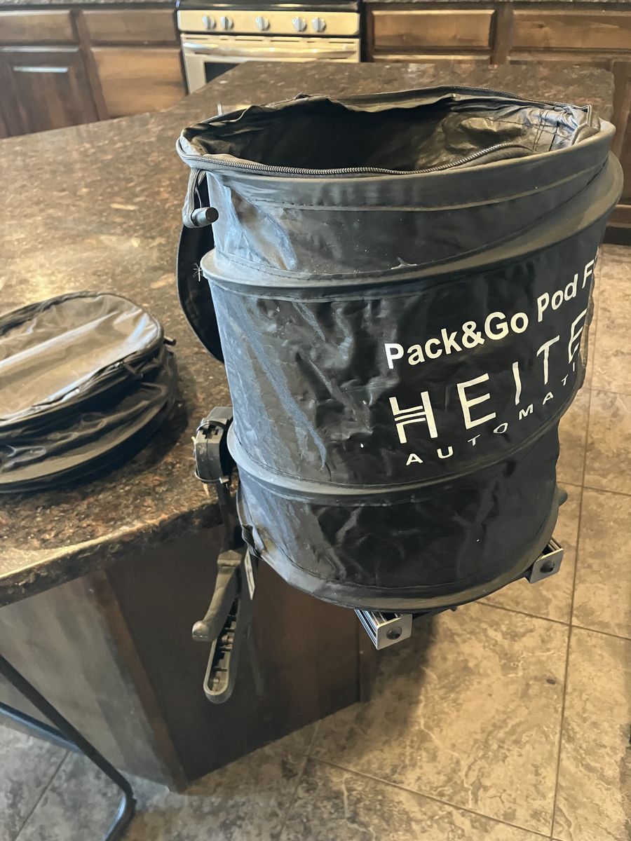 Portable Paintball Pod Filler