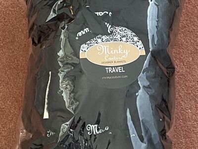 Minky Couture Travel Blanket Black 36"x60" New in packaging