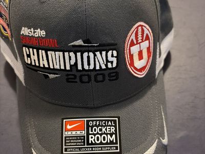 VTG Nike 2009 Allstate Sugar Bowl Utah Utes Champions Locker Room Hat Cap