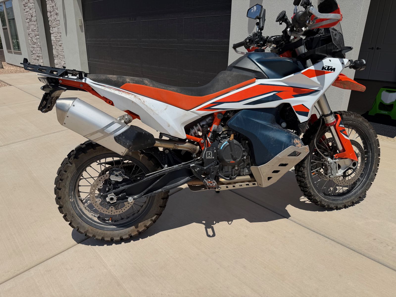 2023 KTM 890 Adventure R