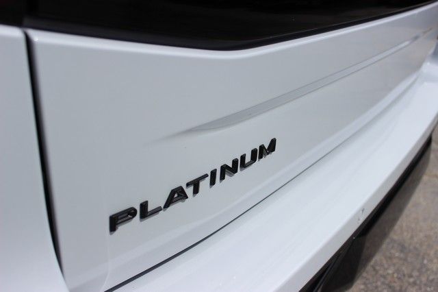 Main image 4