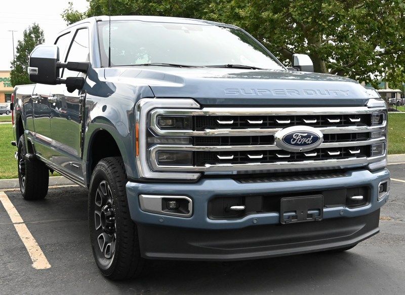 2023 Ford F-350 Super Duty Platinum