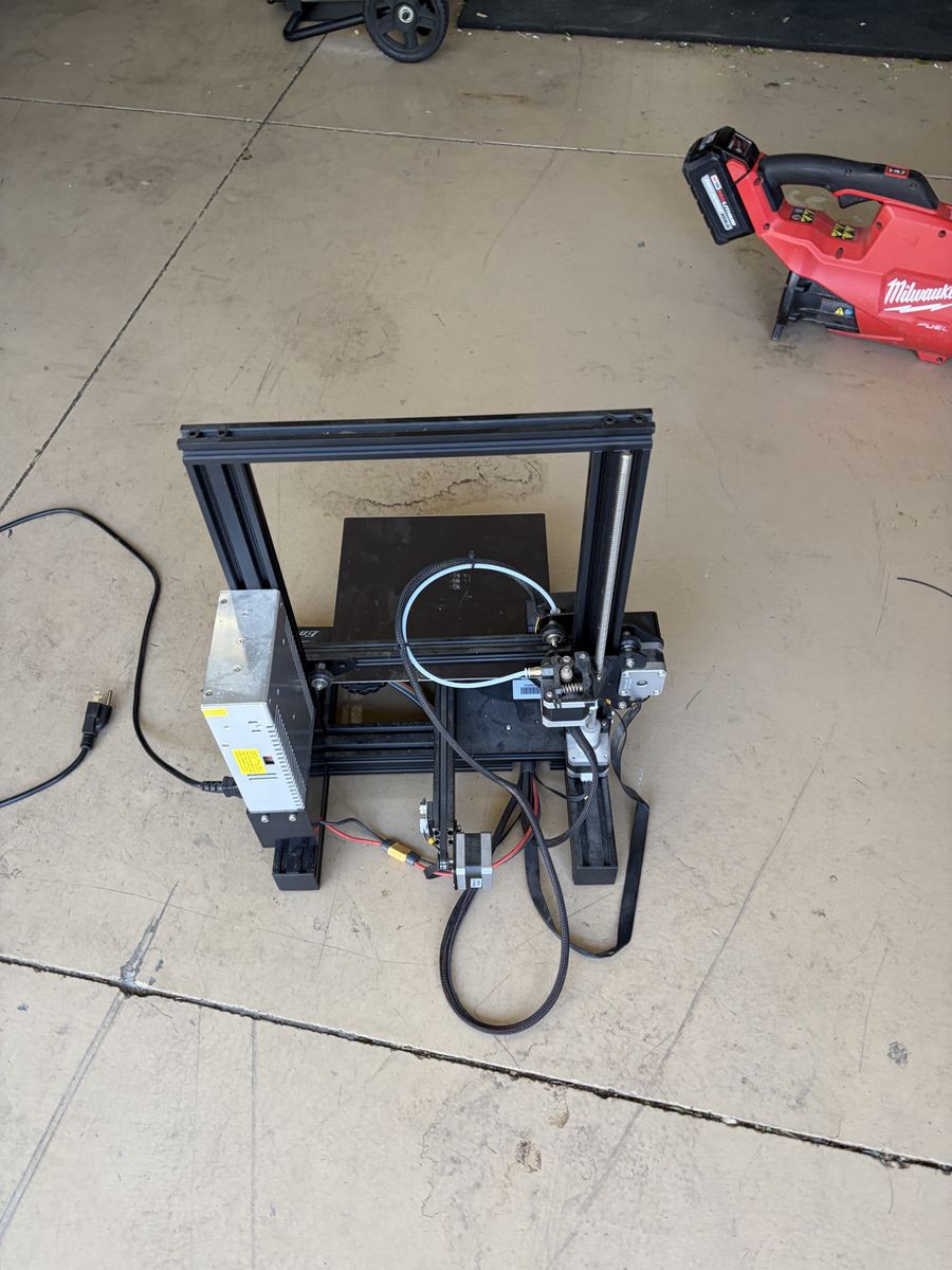 Creality Ender 3 Pro 3D Printer - Used, Good Condition