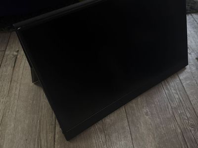 Portable Monitor - Black W/cover stand