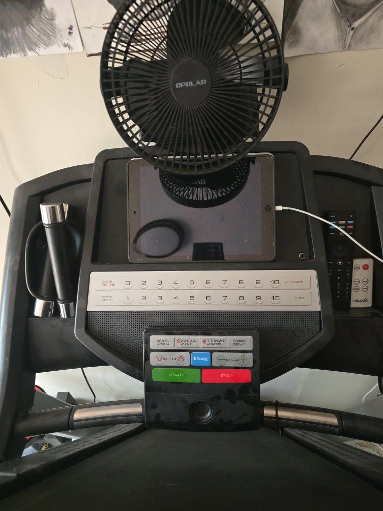 ProForm Performance 300 Treadmill with iFit and ProShox Cushioning
