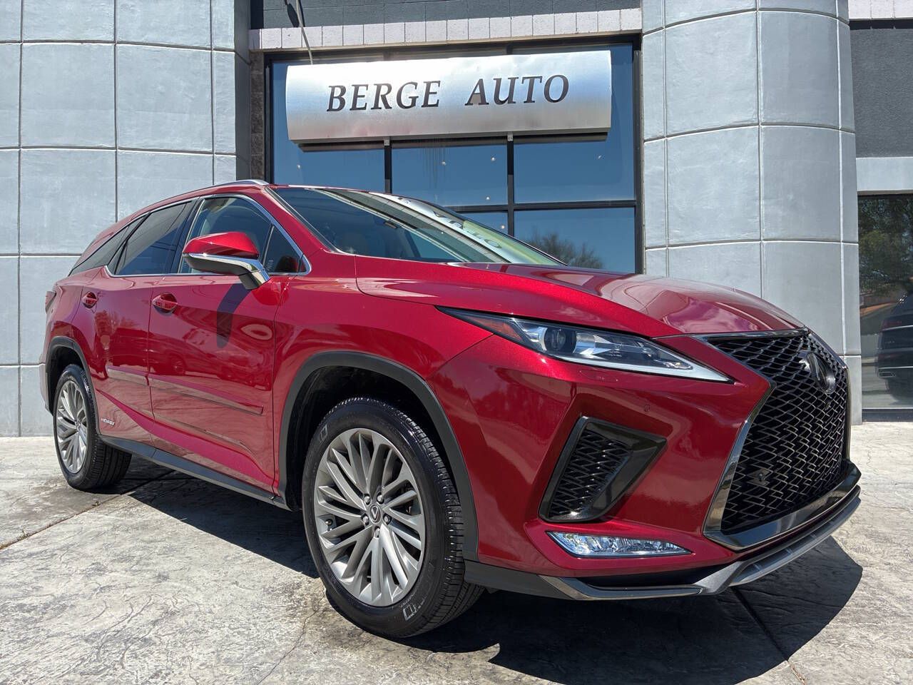 2022 Lexus RX 450hL Luxury