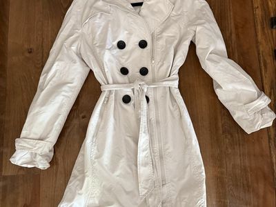 Ann Taylor women’s jacket size 8 beige/tan color