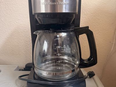 Hamilton Beach 12-Cup Programmable Coffee Maker - Black, Excellent Condition