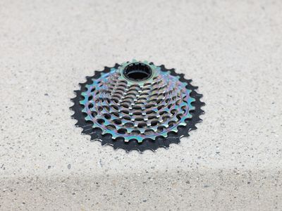 SRAM RED XG-1290 Cassette - 12-Speed, 10-33t, Rainbow
