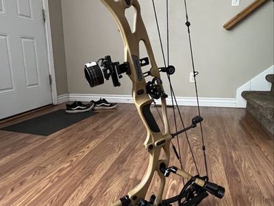 Hoyt RX-7 Ultra