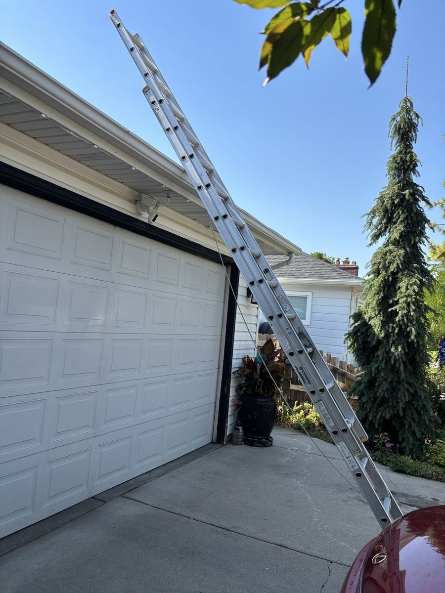28’ Louisville Extension Ladder
