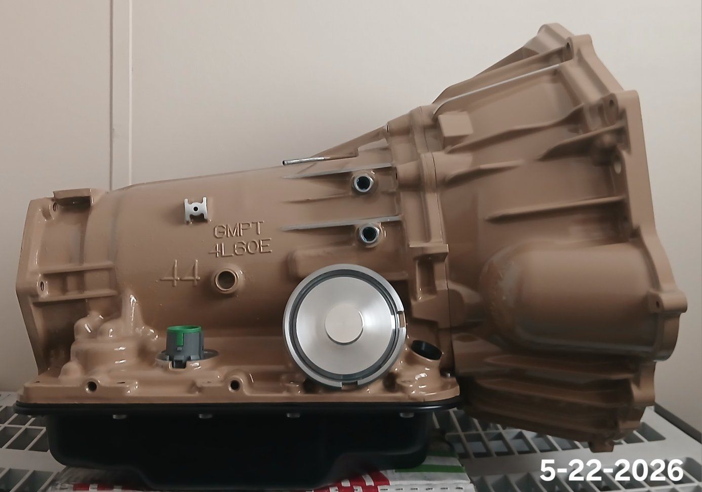 1998 4L60E Transmission Case With Some New Parts