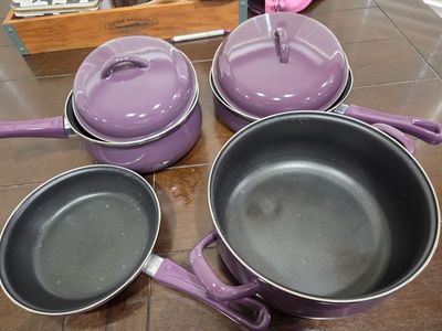 VITREX European Quality Purple Non-Stick Cookware Set - 2 Pots w/ Lids, 1 pot without lid, 1 Pans