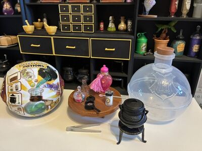 Sealed Amortentia HP Love Potion Miniverse Kit