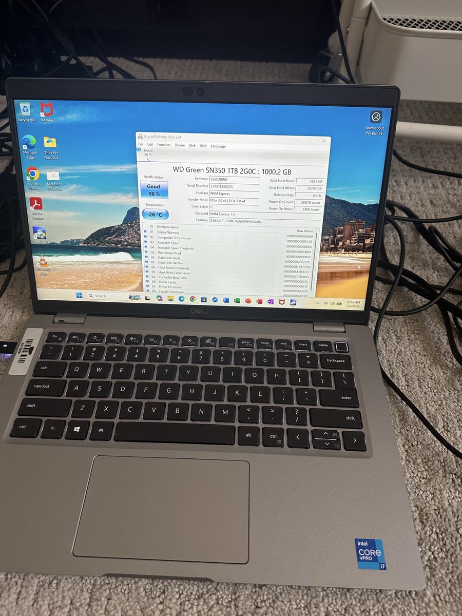 Dell Touch Laptop i7 Core 11th Gen 32 GB RAM 1 TB SSD Maxout