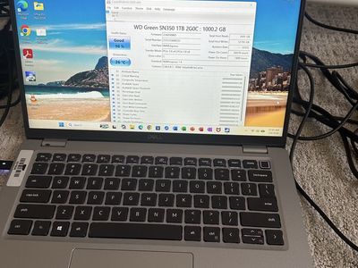 Dell Touch Laptop i7 Core 11th Gen 32 GB RAM 1 TB SSD Maxout