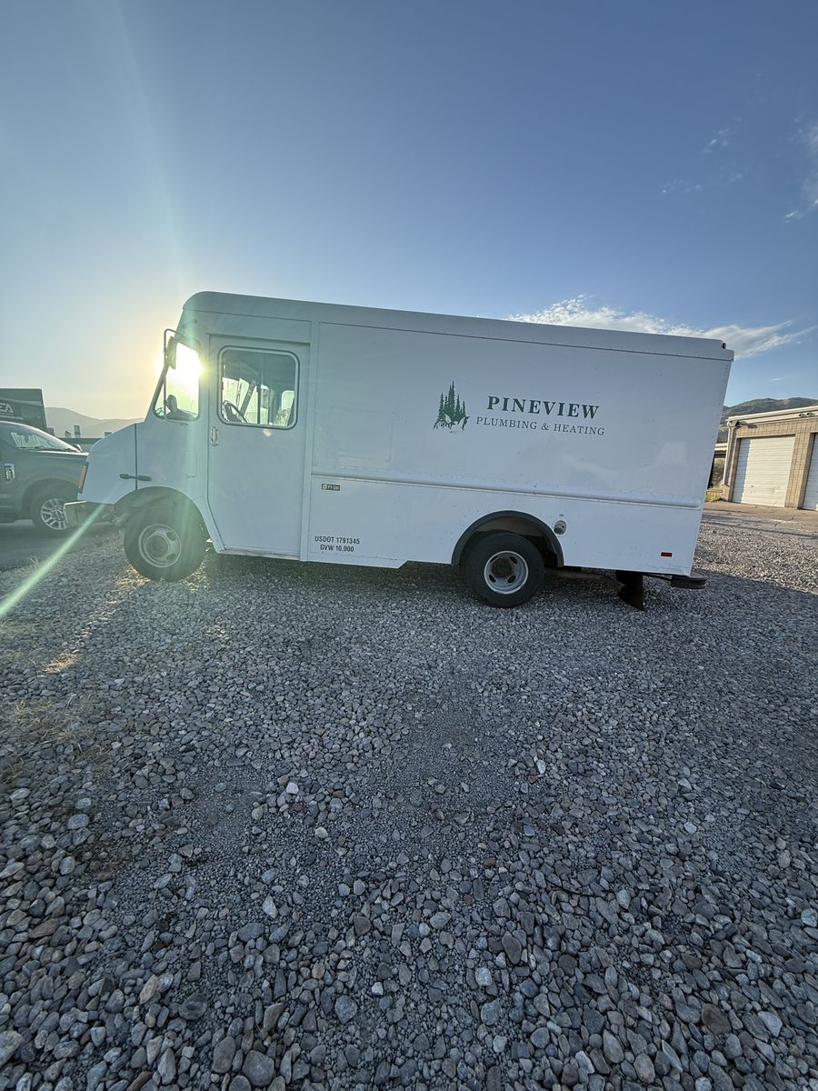 2004 Workhorse P42 