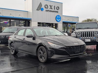 2022 HYUNDAI ELANTRA SEL