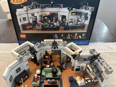 Seinfeld Lego Set