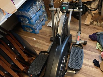 Compact elliptical
