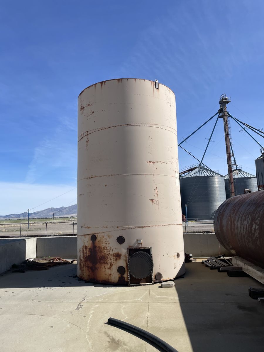 17,000 Gallon Fuel Tank