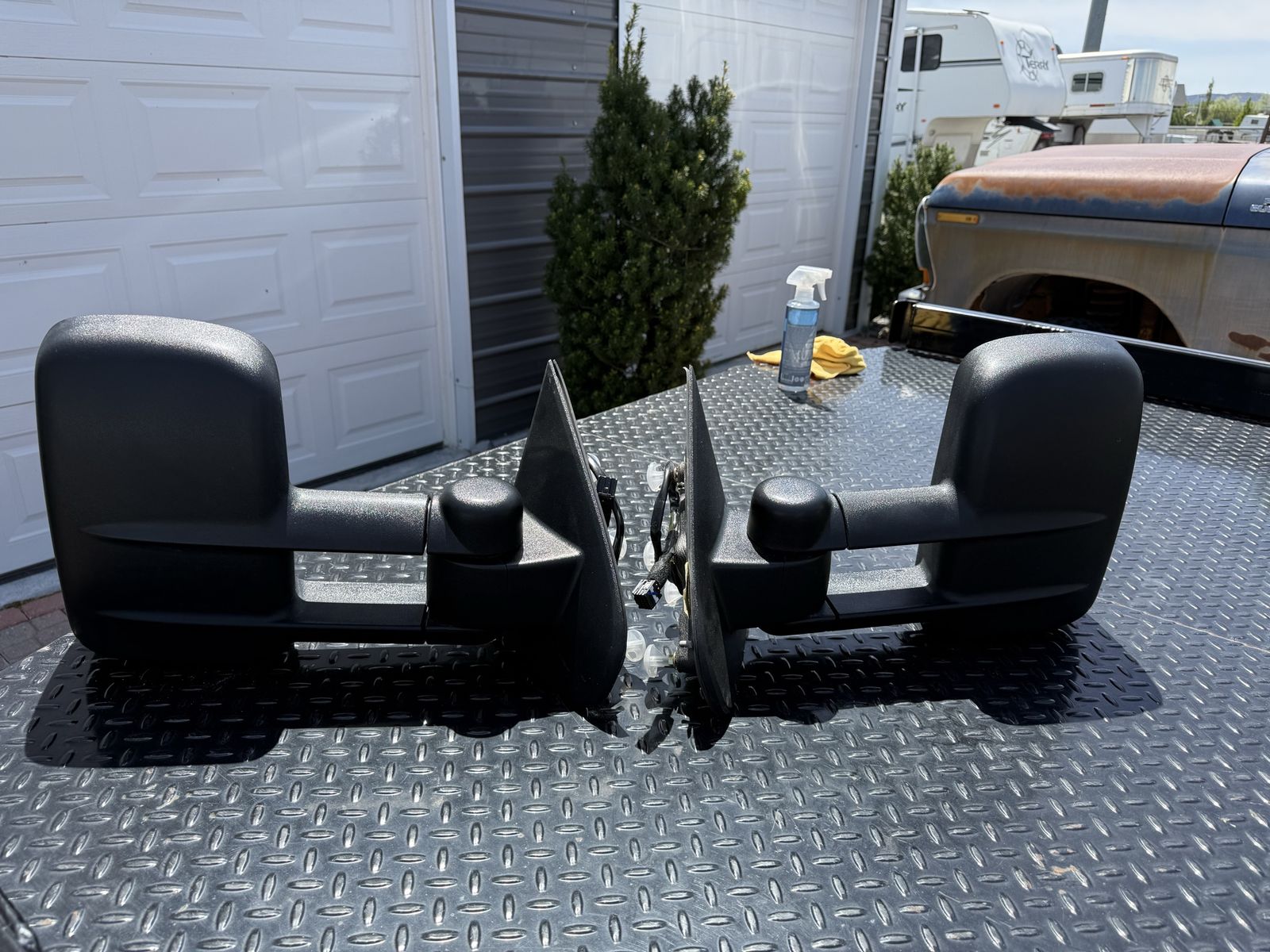 2015 Black Towing Mirrors for GMC/chev Truck (Pair)(250-OBO)