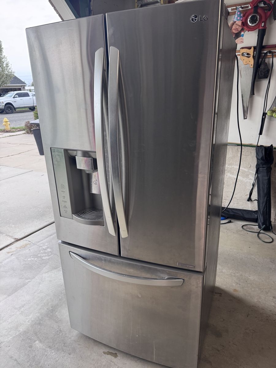 Free Lg Refigerator Stopped Cooling