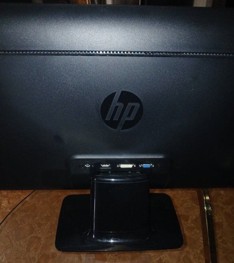 HP Computer monitor in great condition