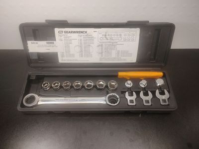 GEARWRENCH 3680D 15-piece ratcheting serpentine belt tool