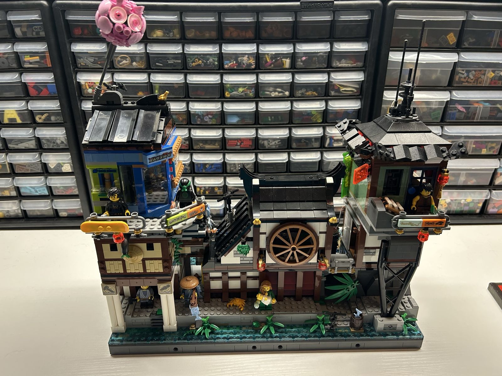 Main image 2