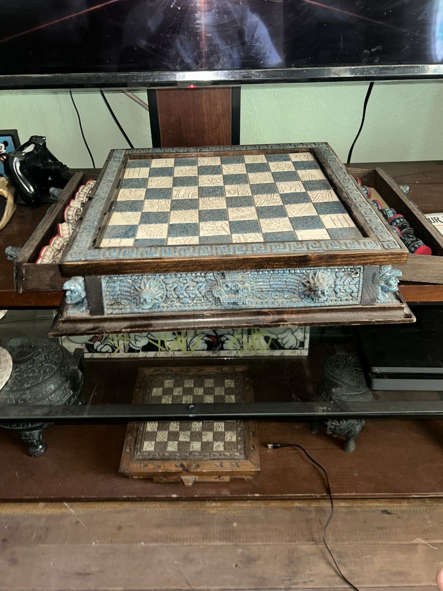 Main image 6