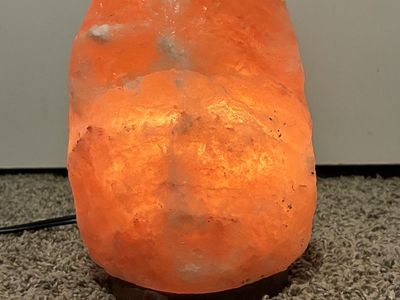 Therapeutic Himalayan Salt Lamp
