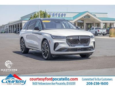 2025 Lincoln Nautilus Black Label