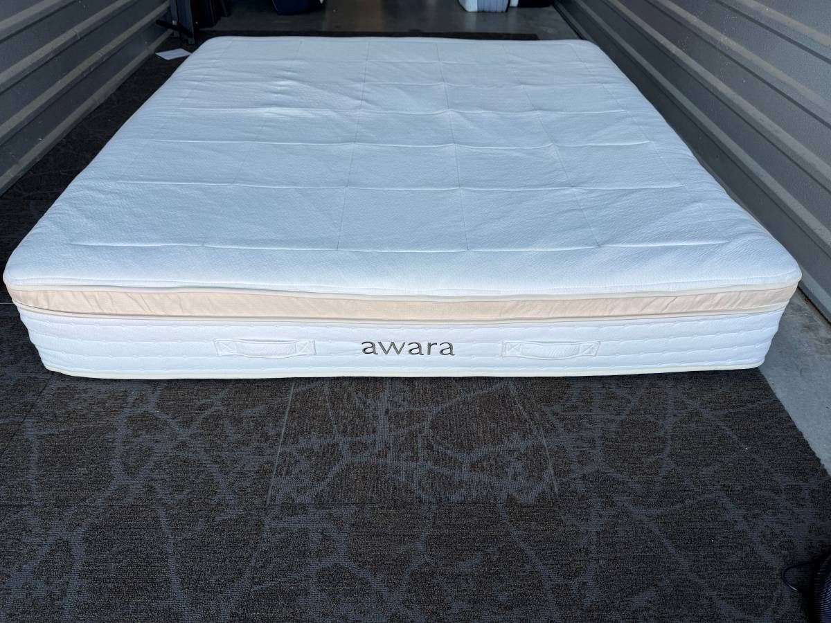 Awara Premier Luxury Hybrid king Mattress 