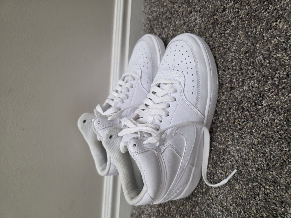 Nike Court Vision Mid-Top Women's Shoes