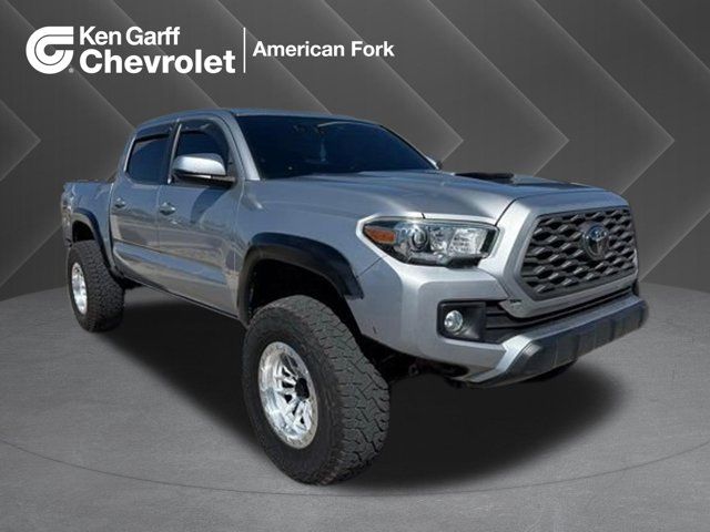 2017 Toyota Tacoma TRD Sport