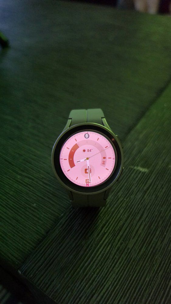 Samsung Galaxy Watch 5 pro Smartwatch - Gray