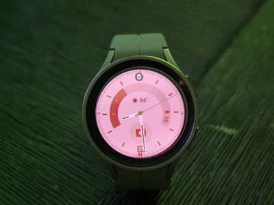 Samsung Galaxy Watch 5 pro Smartwatch - Gray